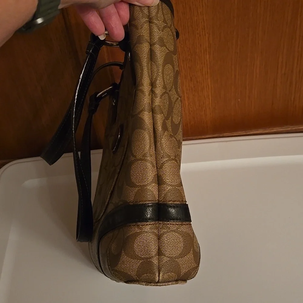 Coach handbag - Picture 5 of 14